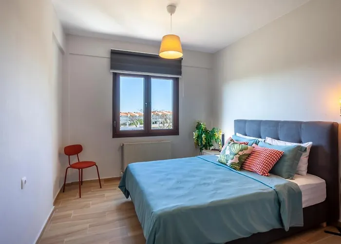 Lucid Dream Apt. |Bozinis