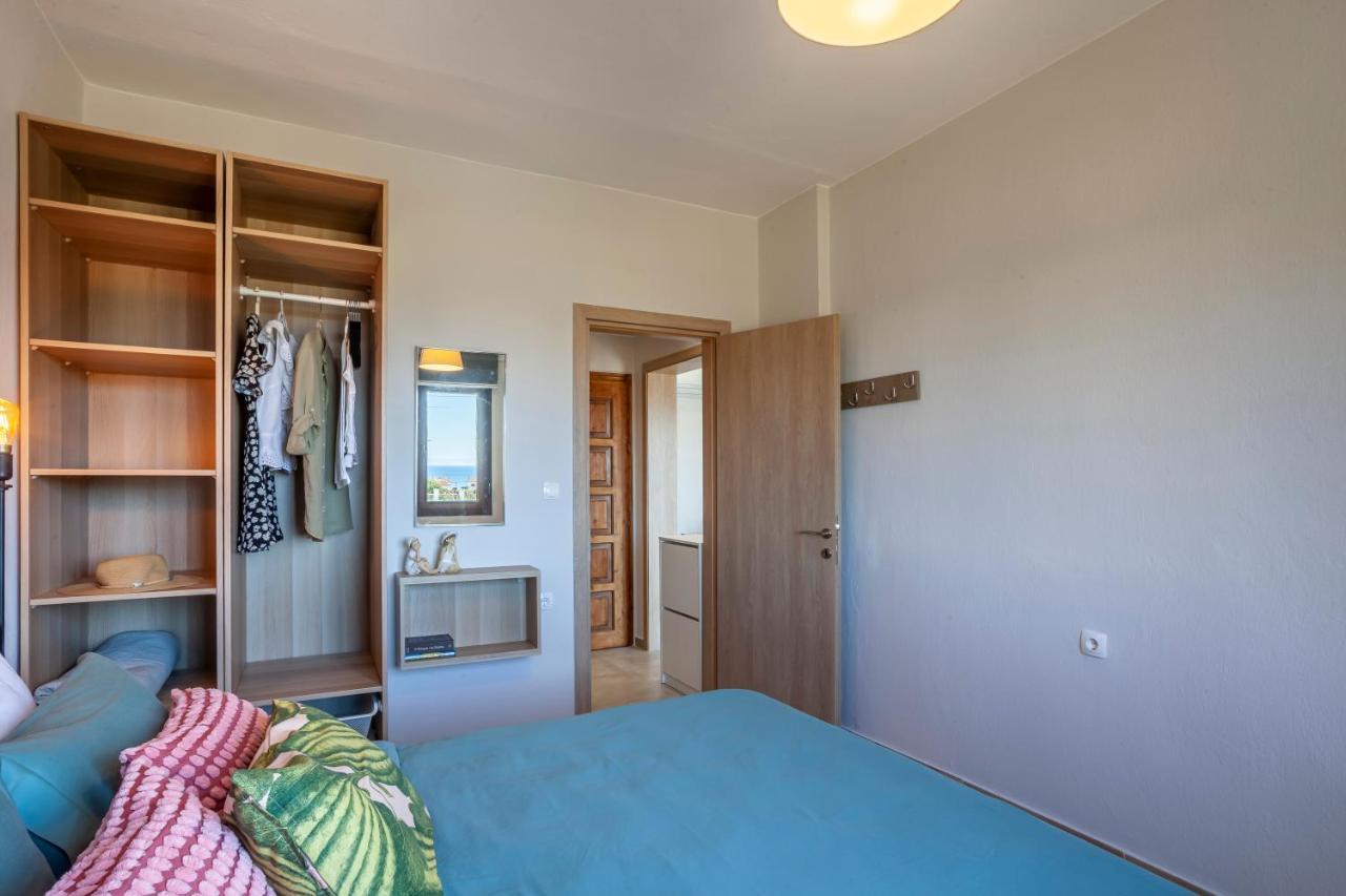 Lucid Dream Apt. |bozinis *