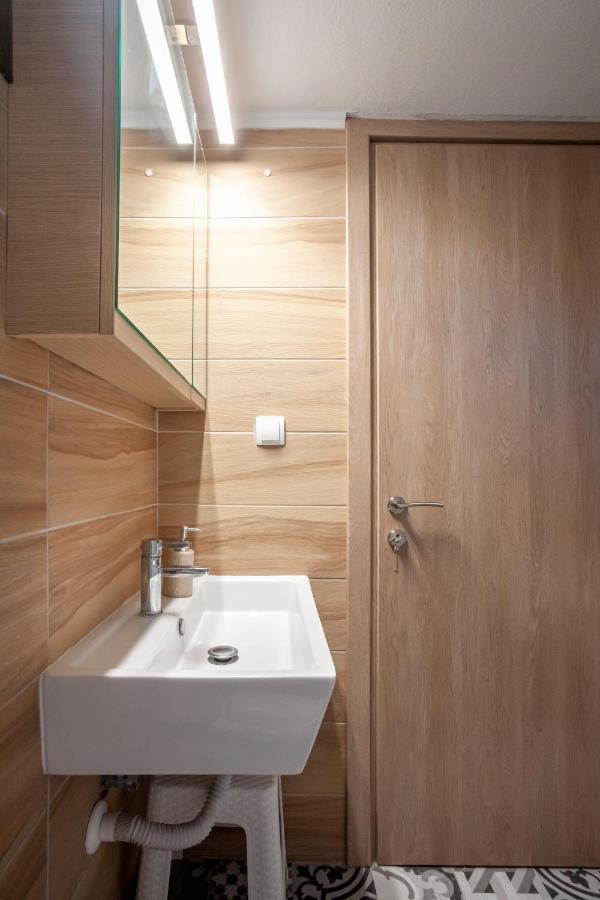 Lucid Dream Apt. |bozinis 公寓 Psakoudia